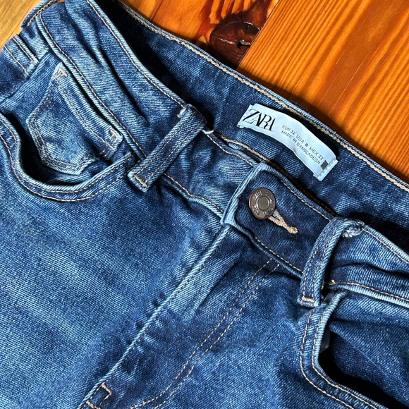Zara jeans, size 0 - Picture 3 of 4